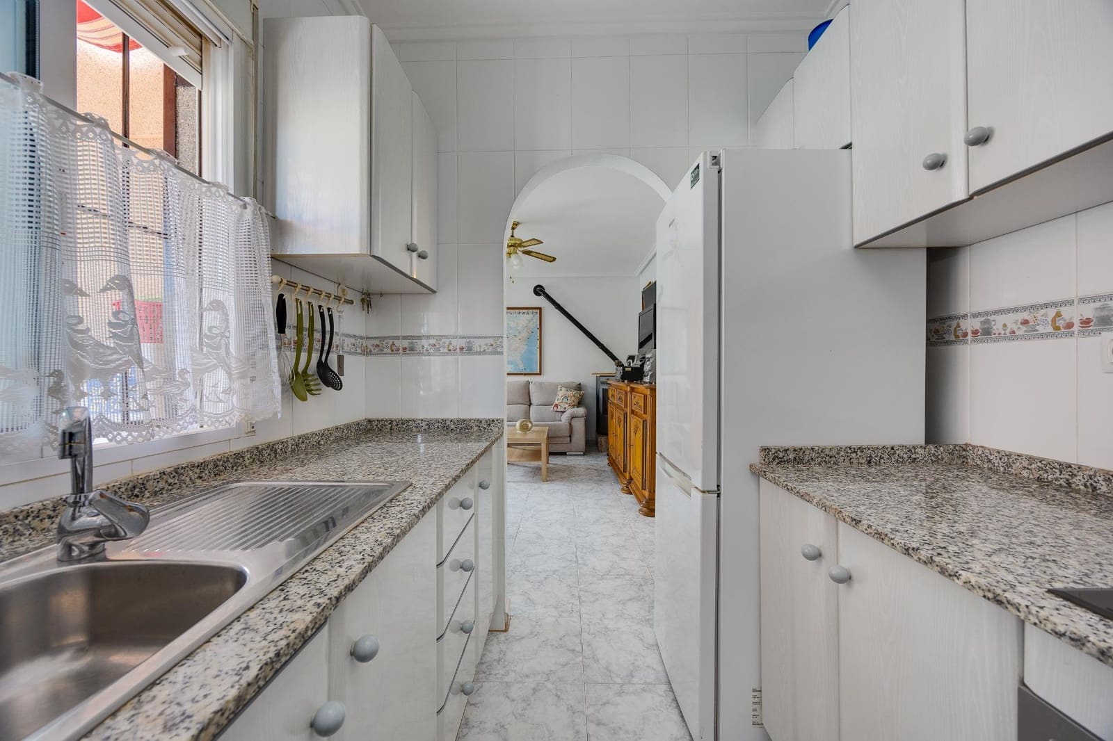 Chalet de 2 habitaciones en La Marquesa en venta con piscina garaje - 277.000 € (Ref: 10148951)