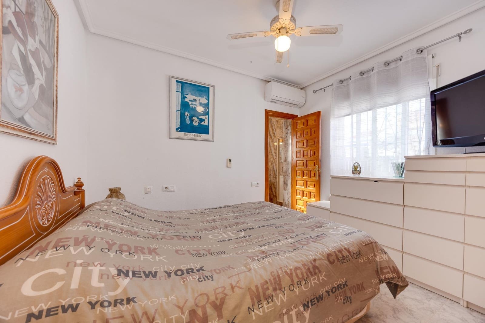 Chalet de 2 habitaciones en La Marquesa en venta con piscina garaje - 277.000 € (Ref: 10148951)