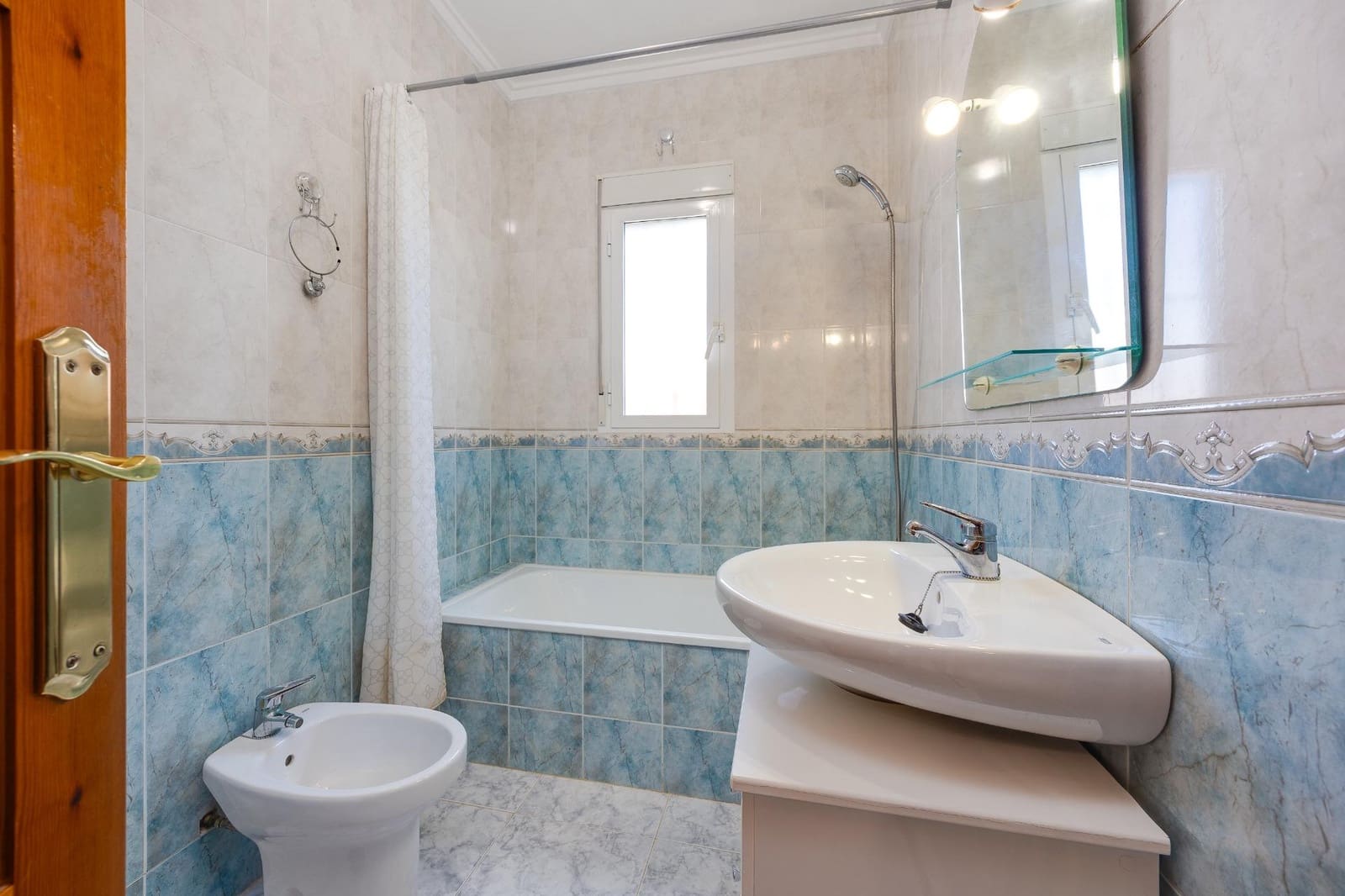 Chalet de 2 habitaciones en La Marquesa en venta con piscina garaje - 277.000 € (Ref: 10148951)