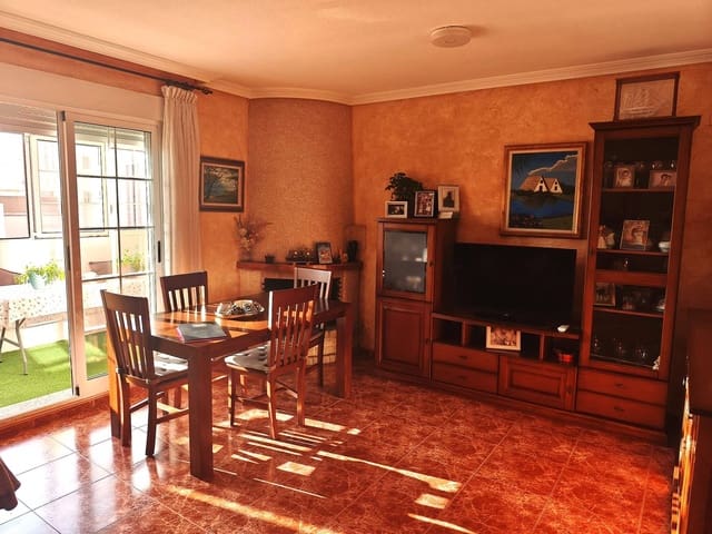 2 chambre Appartement à vendre à Centro, Torrevieja avec garage - 210 000 € (Ref: 10148953)