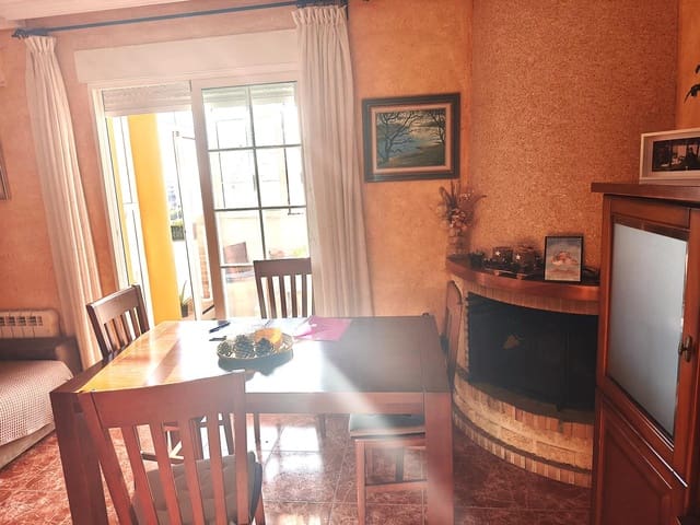 2 chambre Appartement à vendre à Centro, Torrevieja avec garage - 210 000 € (Ref: 10148953)