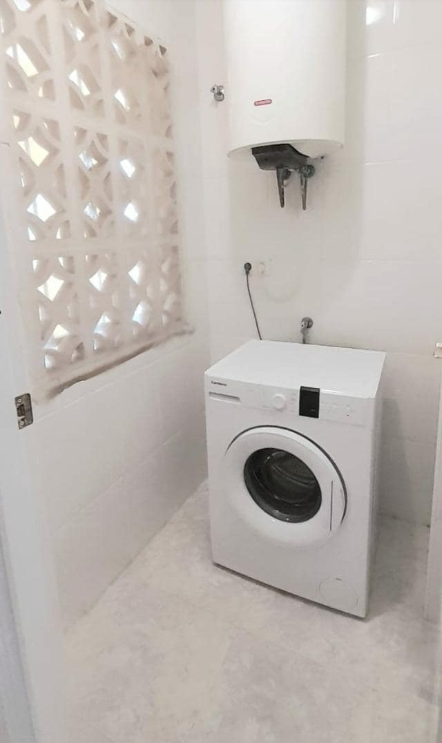 2 sovrum Lägenhet att hyra i Villamartin med pool garage - 840 € (Ref: 10157867)