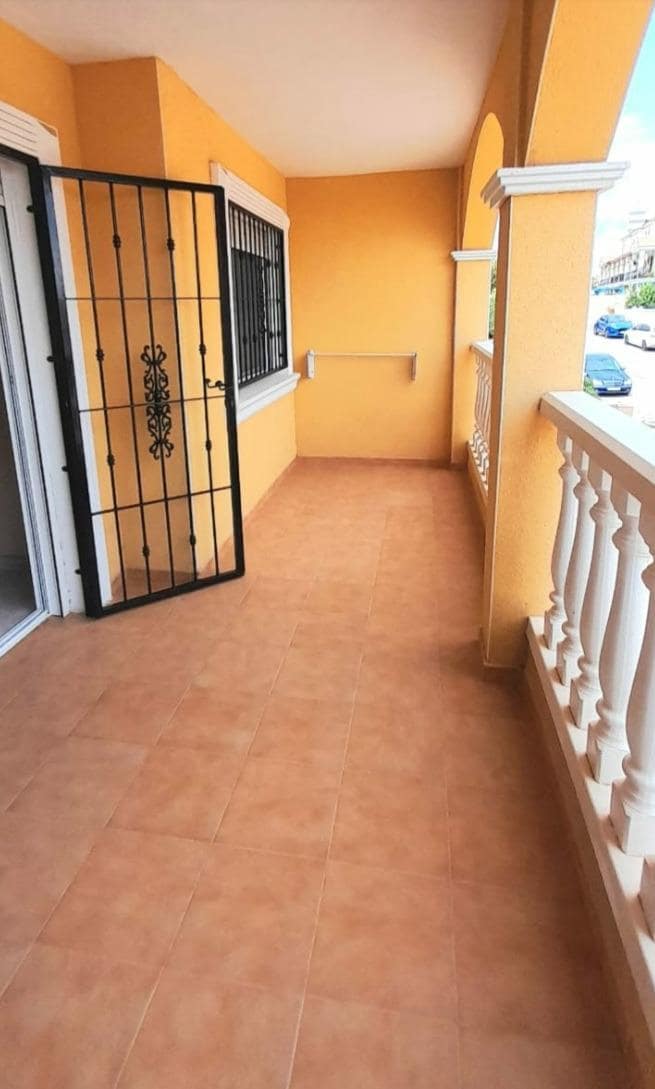2 sovrum Lägenhet att hyra i Villamartin med pool garage - 840 € (Ref: 10157867)