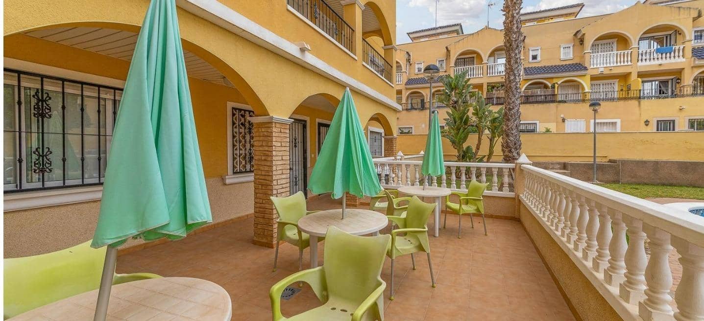 2 sovrum Lägenhet att hyra i Villamartin med pool garage - 840 € (Ref: 10157867)