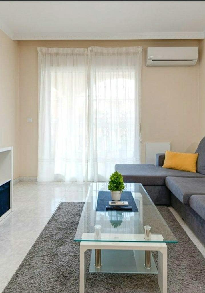 2 sovrum Lägenhet att hyra i Villamartin med pool garage - 840 € (Ref: 10157867)