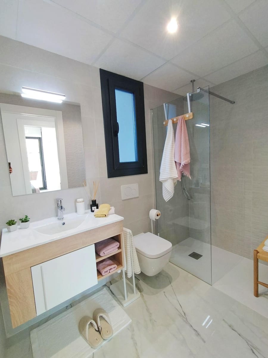 2 sypialnia Apartament na sprzedaż w Orihuela Costa z basenem garażem - 369 000 € (Ref: 8109695)