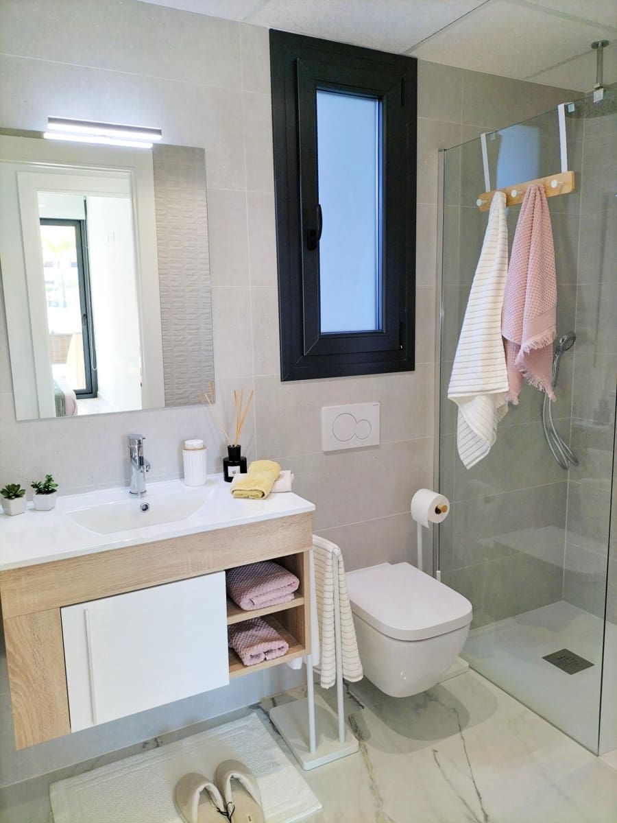 2 sypialnia Apartament na sprzedaż w Orihuela Costa z basenem garażem - 369 000 € (Ref: 8109695)