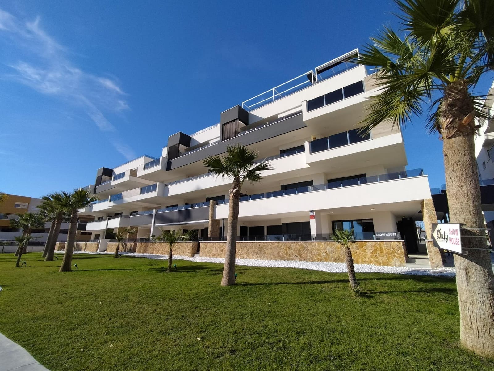 2 sypialnia Apartament na sprzedaż w Orihuela Costa z basenem garażem - 369 000 € (Ref: 8109695)