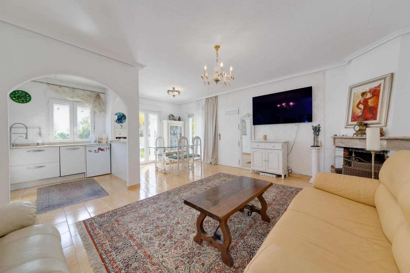 3 bedroom Villa for sale in La Zenia with pool - € 510,000 (Ref: 8167277)