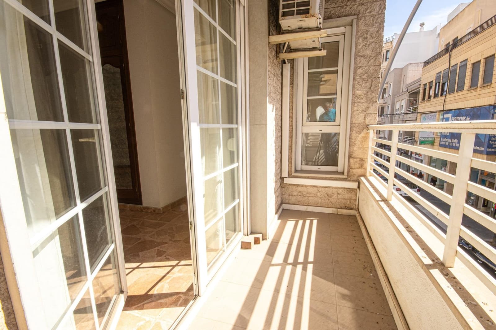 5 bedroom Apartment for sale in Torrevieja - € 299,000 (Ref: 8167279)