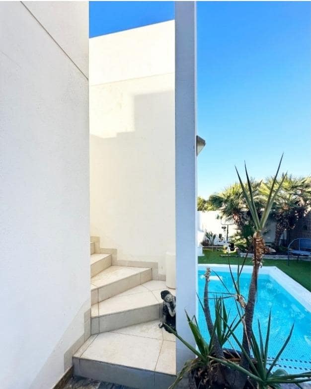2 camera da letto Villa in vendita in Orihuela Costa con piscina - 325.000 € (Rif: 8183858)