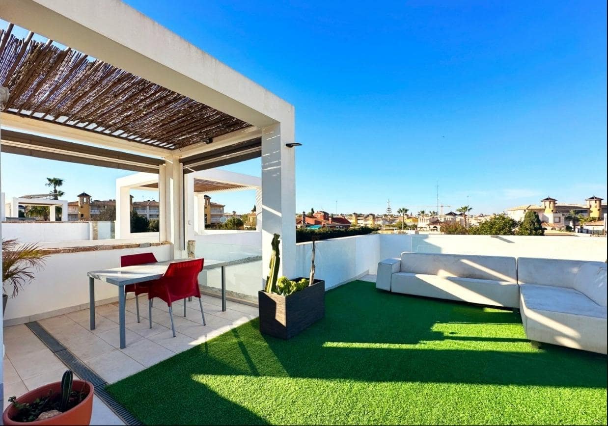 2 camera da letto Villa in vendita in Orihuela Costa con piscina - 325.000 € (Rif: 8183858)