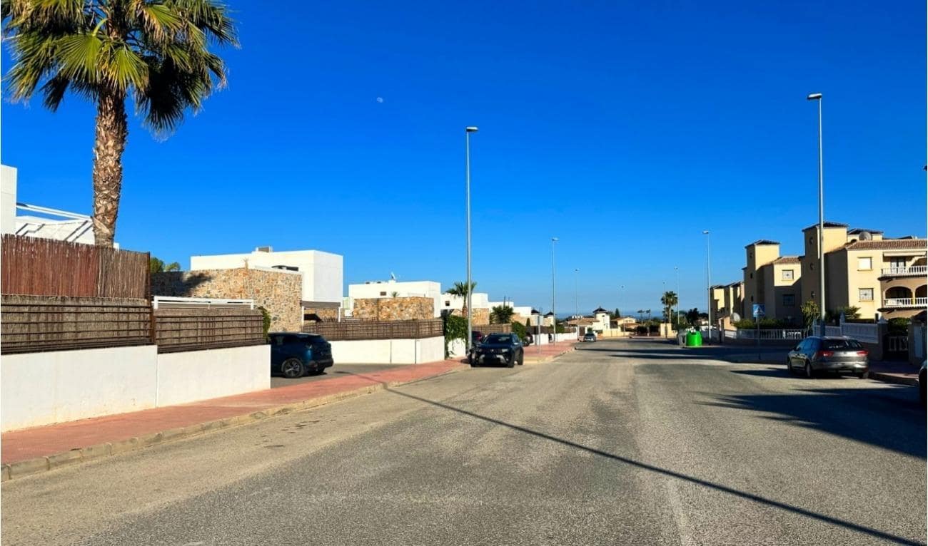 2 camera da letto Villa in vendita in Orihuela Costa con piscina - 325.000 € (Rif: 8183858)