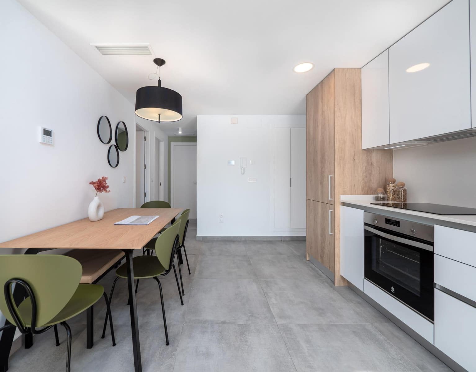 3 bedroom Villa for sale in Villamartin with pool - € 362,000 (Ref: 8244817)