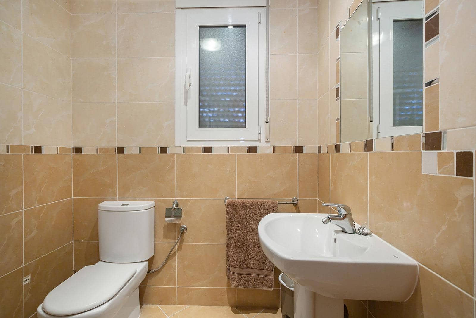 6 bedroom Villa for sale in Los Balcones with pool garage - € 639,000 (Ref: 8401588)