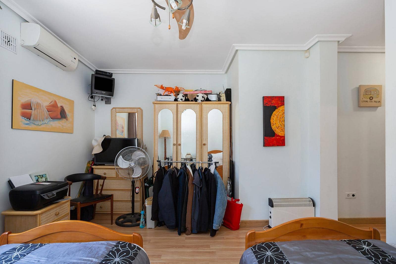 6 bedroom Villa for sale in Los Balcones with pool garage - € 639,000 (Ref: 8401588)