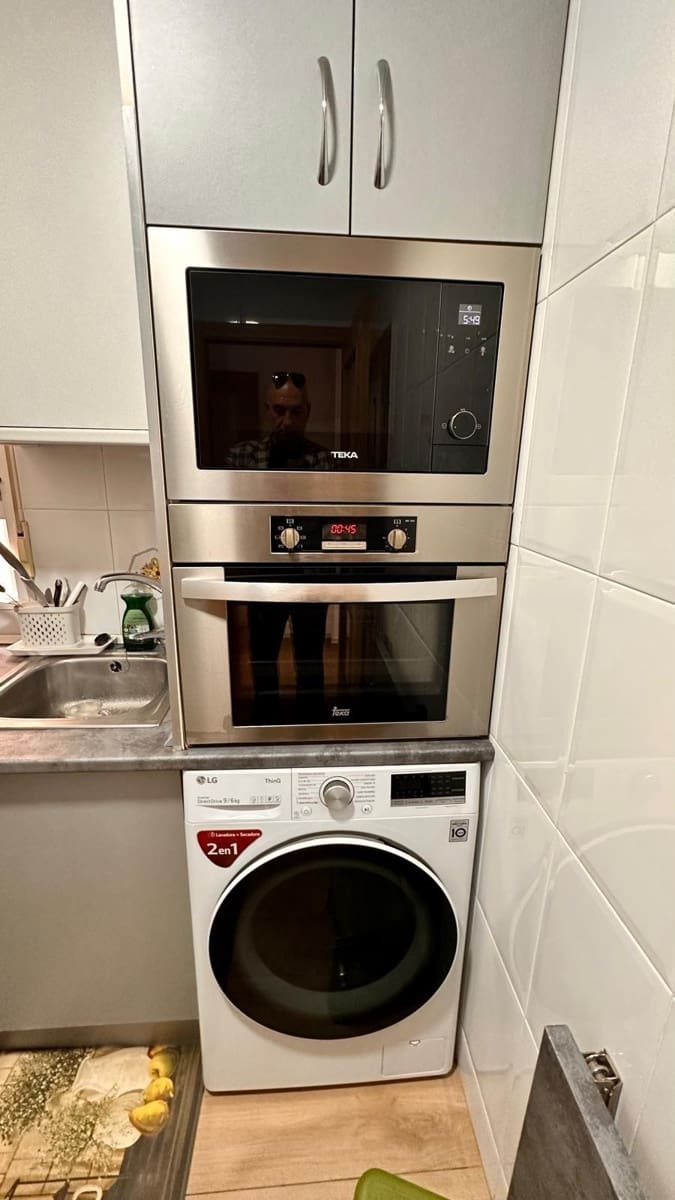 Apartamento de 2 habitaciones en Torrevieja en venta con garaje - 149.000 € (Ref: 8401589)