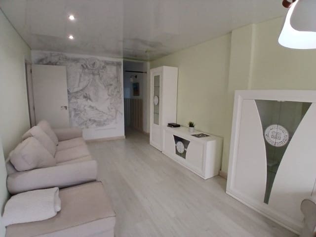 4 Zimmer Wohnung zu verkaufen in Torrevieja - 179.900 € (Ref: 8401591)