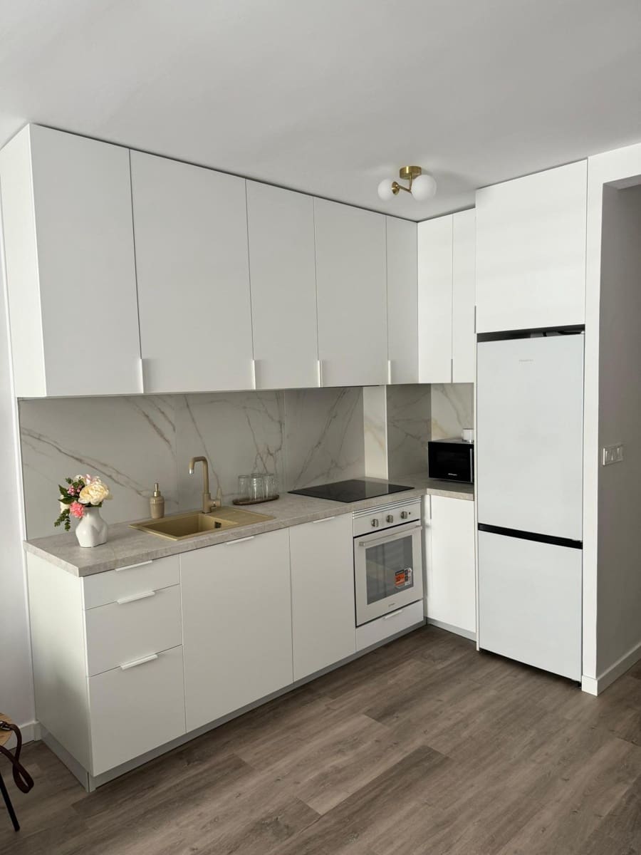 2 bedroom Apartment for sale in Torrevieja - € 158,000 (Ref: 8424966)