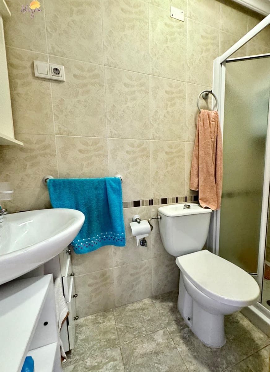 2 soveværelse Lejlighed til salg i Torrevieja med swimmingpool garage - € 134.900 (Ref: 8434277)