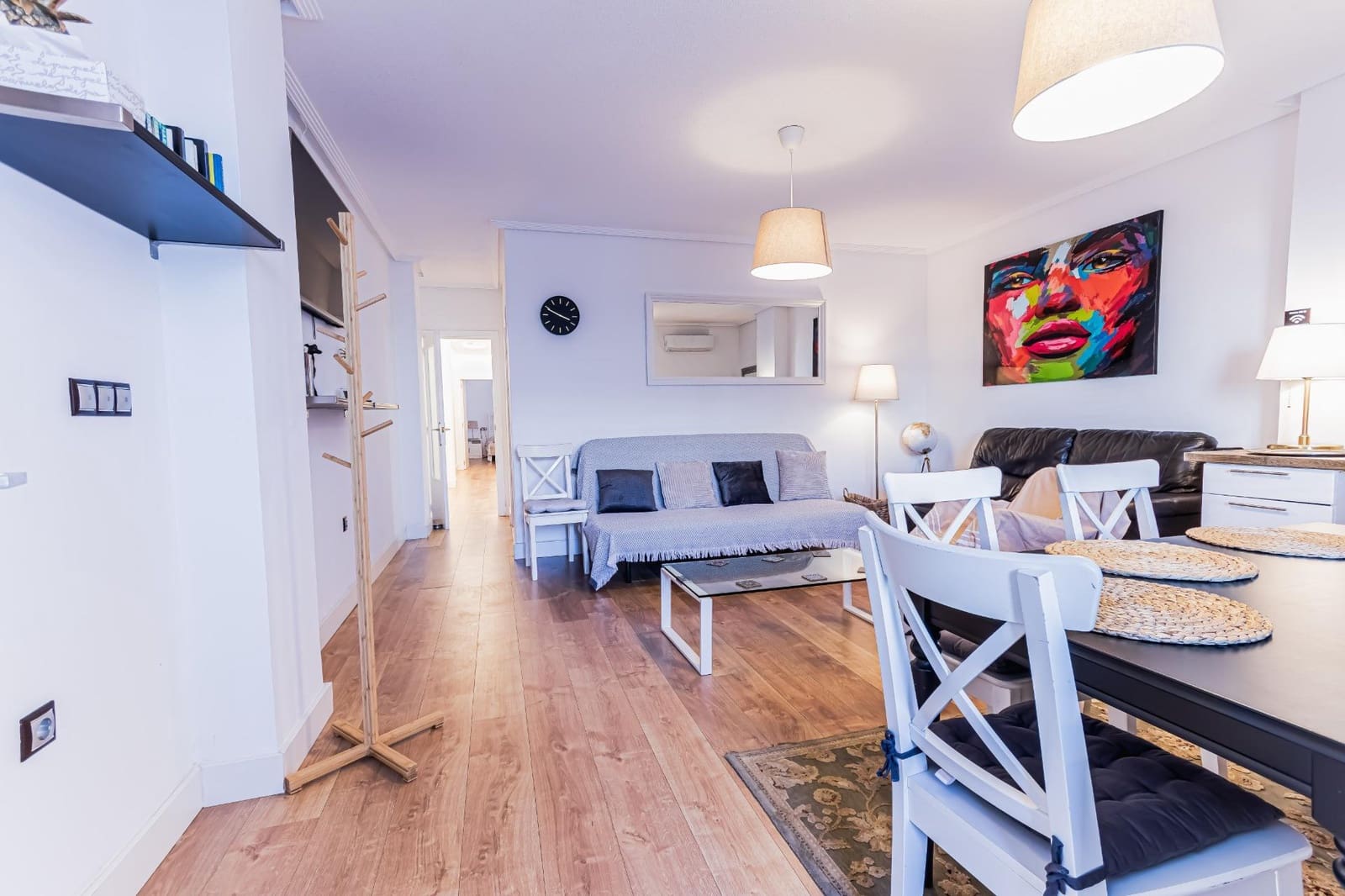 Appartement de 3 chambres de location de vacances à Torrevieja avec garage - 700 € (Ref: 8446943)