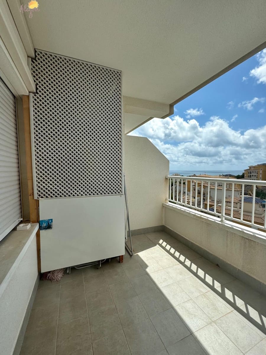 3 soveværelse Lejlighed til salg i Orihuela Costa med swimmingpool garage - € 235.000 (Ref: 8452490)