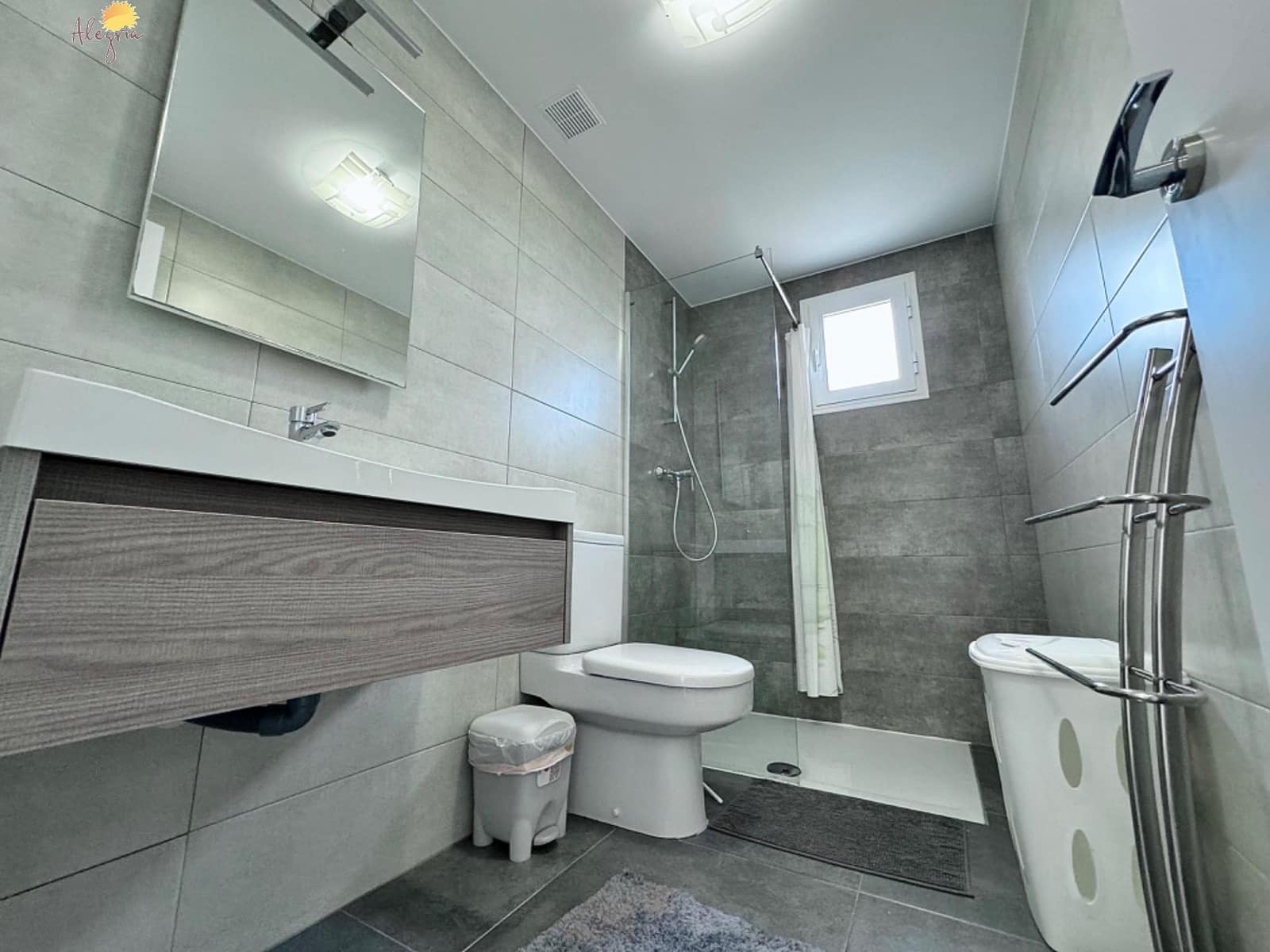 3 soveværelse Lejlighed til salg i Orihuela Costa med swimmingpool garage - € 235.000 (Ref: 8452490)