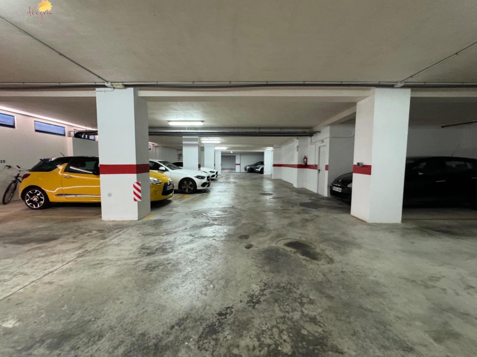 3 soveværelse Lejlighed til salg i Orihuela Costa med swimmingpool garage - € 235.000 (Ref: 8452490)