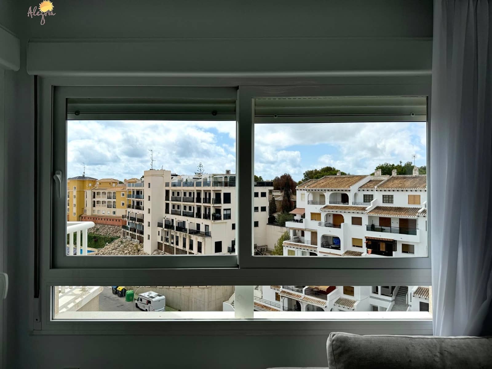 3 soveværelse Lejlighed til salg i Orihuela Costa med swimmingpool garage - € 235.000 (Ref: 8452490)