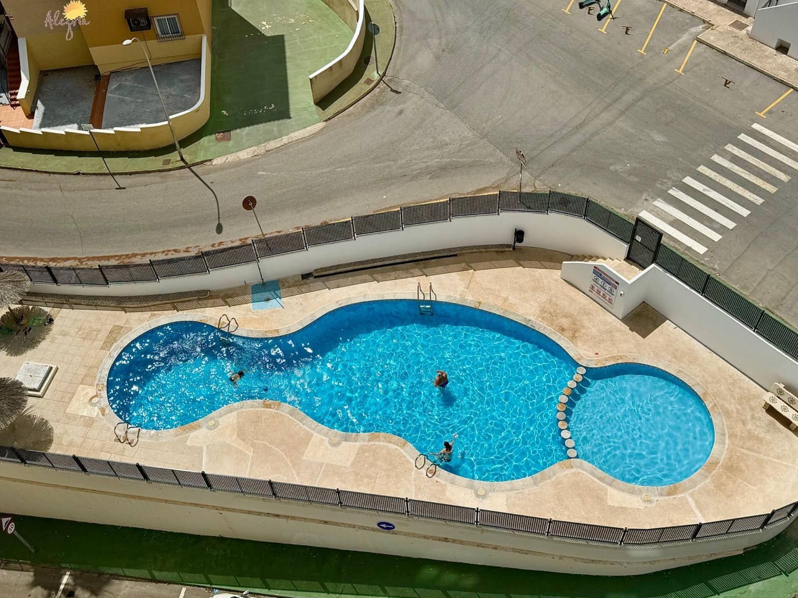 3 soveværelse Lejlighed til salg i Orihuela Costa med swimmingpool garage - € 235.000 (Ref: 8452490)