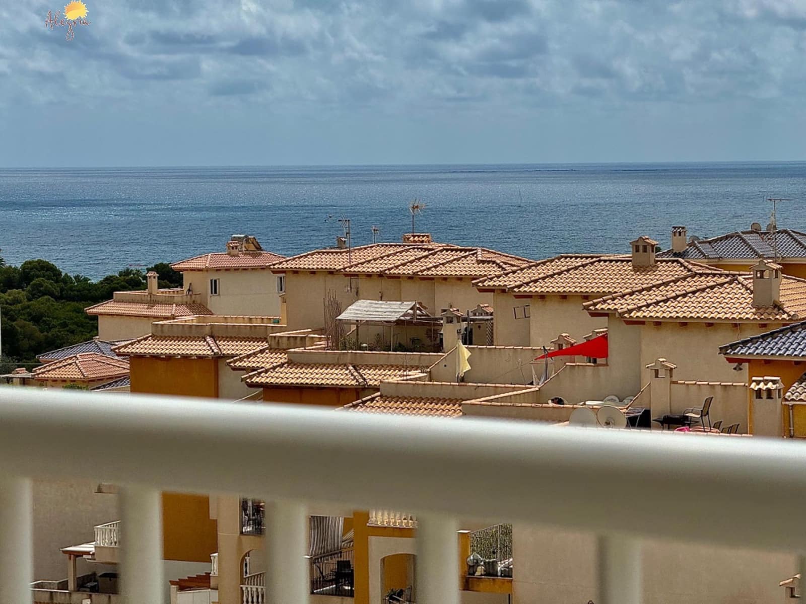 3 soveværelse Lejlighed til salg i Orihuela Costa med swimmingpool garage - € 235.000 (Ref: 8452490)