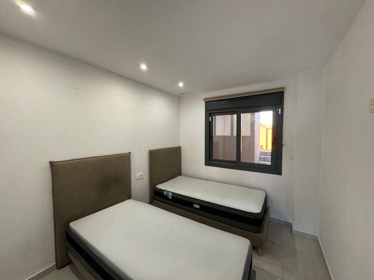 2 camera da letto Appartamento in vendita in Torrevieja con piscina - 215.000 € (Rif: 8466431)