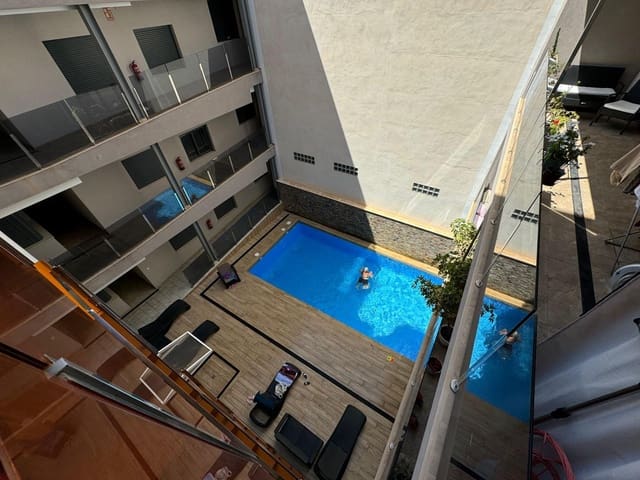2 camera da letto Appartamento in vendita in Centro - Muelle Pesquero, Torrevieja con piscina - 215.000 € (Rif: 8466431)