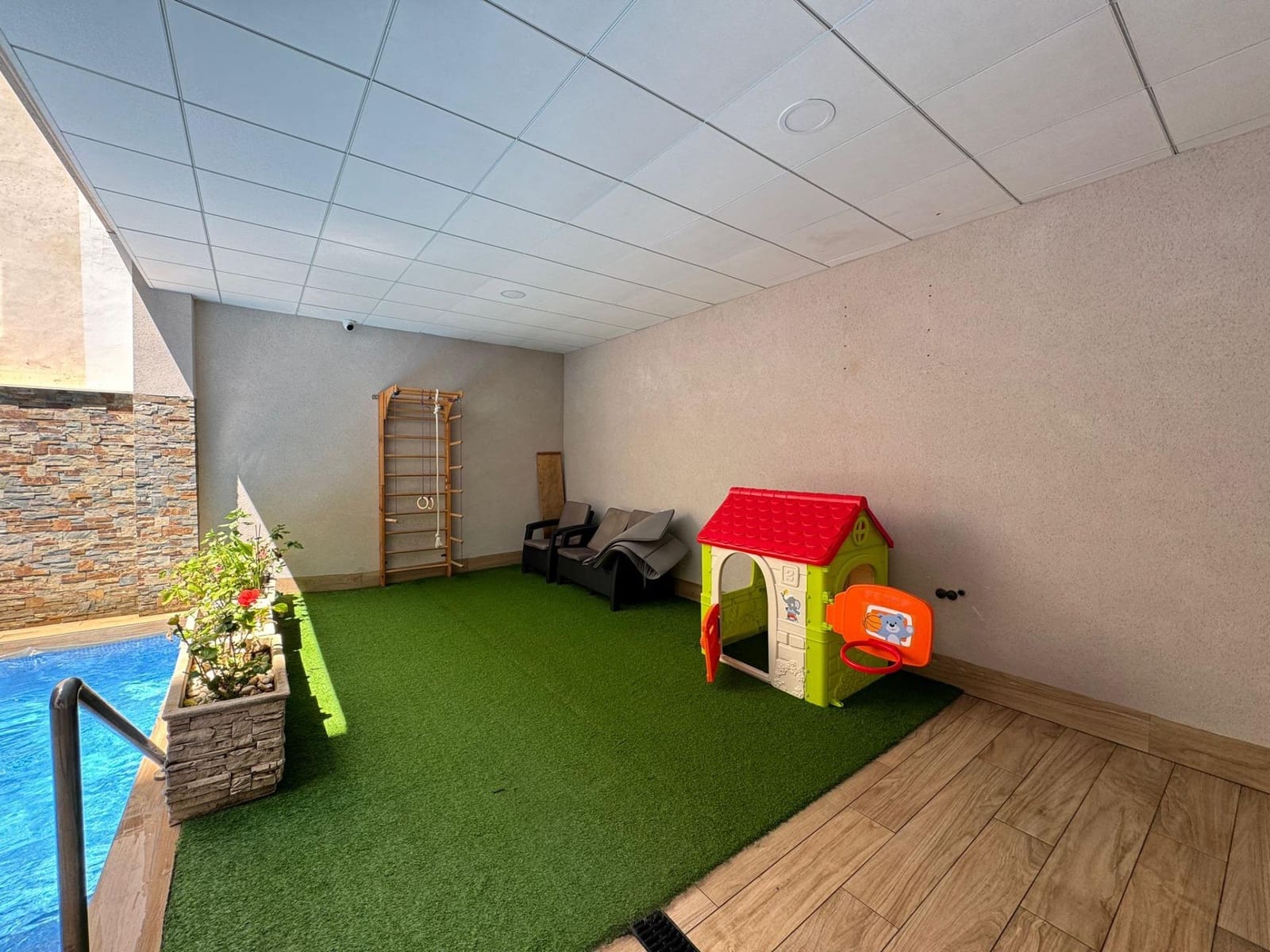 2 camera da letto Appartamento in vendita in Torrevieja con piscina - 215.000 € (Rif: 8466431)