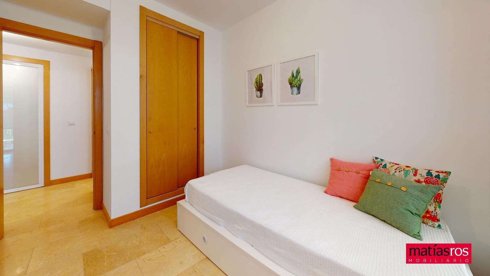 2 bedroom Apartment for sale in Orihuela Costa with pool - € 185,000 (Ref: 8469437)