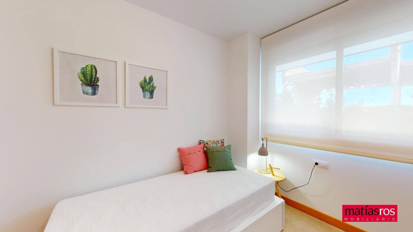 2 bedroom Apartment for sale in Orihuela Costa with pool - € 185,000 (Ref: 8469437)