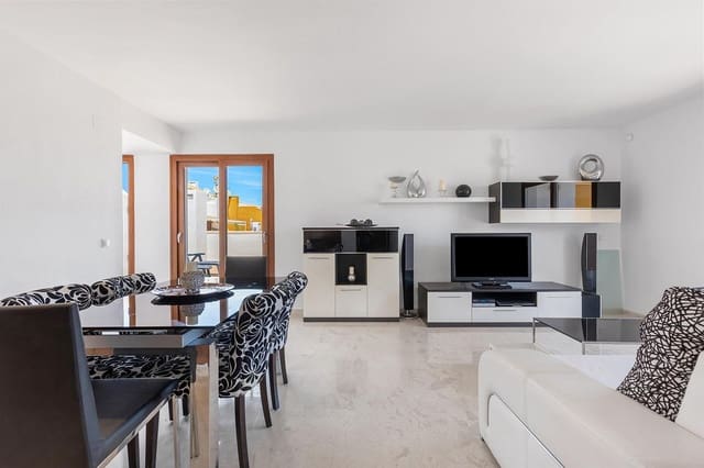 2 makuuhuone Kattohuoneisto myytävänä paikassa Punta Prima, Torrevieja mukana uima-altaan - 395 000 € (Ref: 8473921)