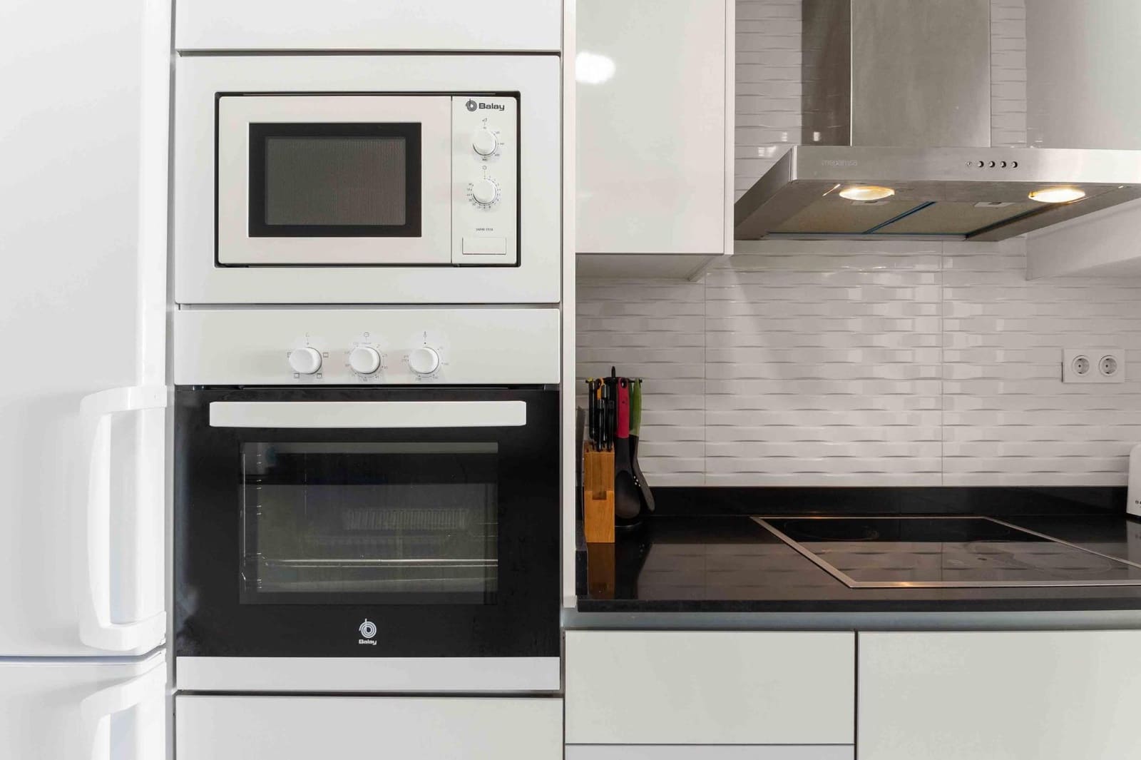 2 bedroom Apartment for sale in Punta Prima with pool garage - € 370,000 (Ref: 8473923)