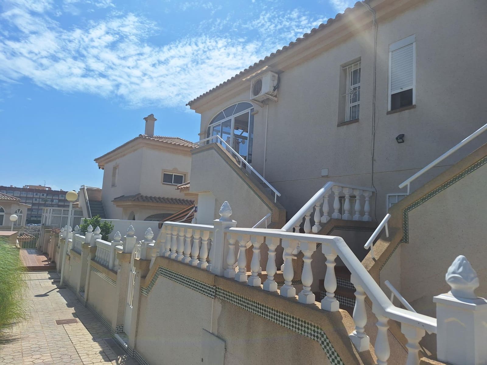 2 soveværelse Bungalow til salg i Torrevieja med swimmingpool garage - € 159.900 (Ref: 8476211)