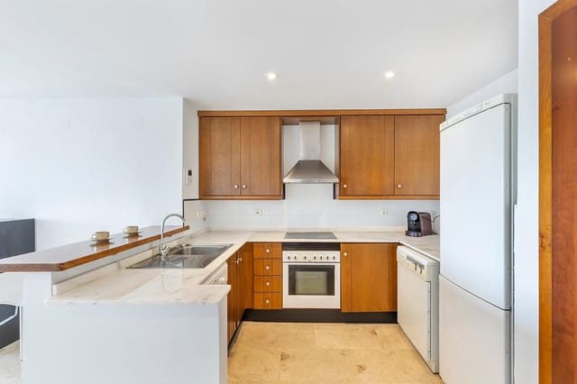 2 makuuhuone Huoneisto myytävänä paikassa Punta Prima, Torrevieja mukana uima-altaan 
autotalli - 275 000 € (Ref: 8476915)