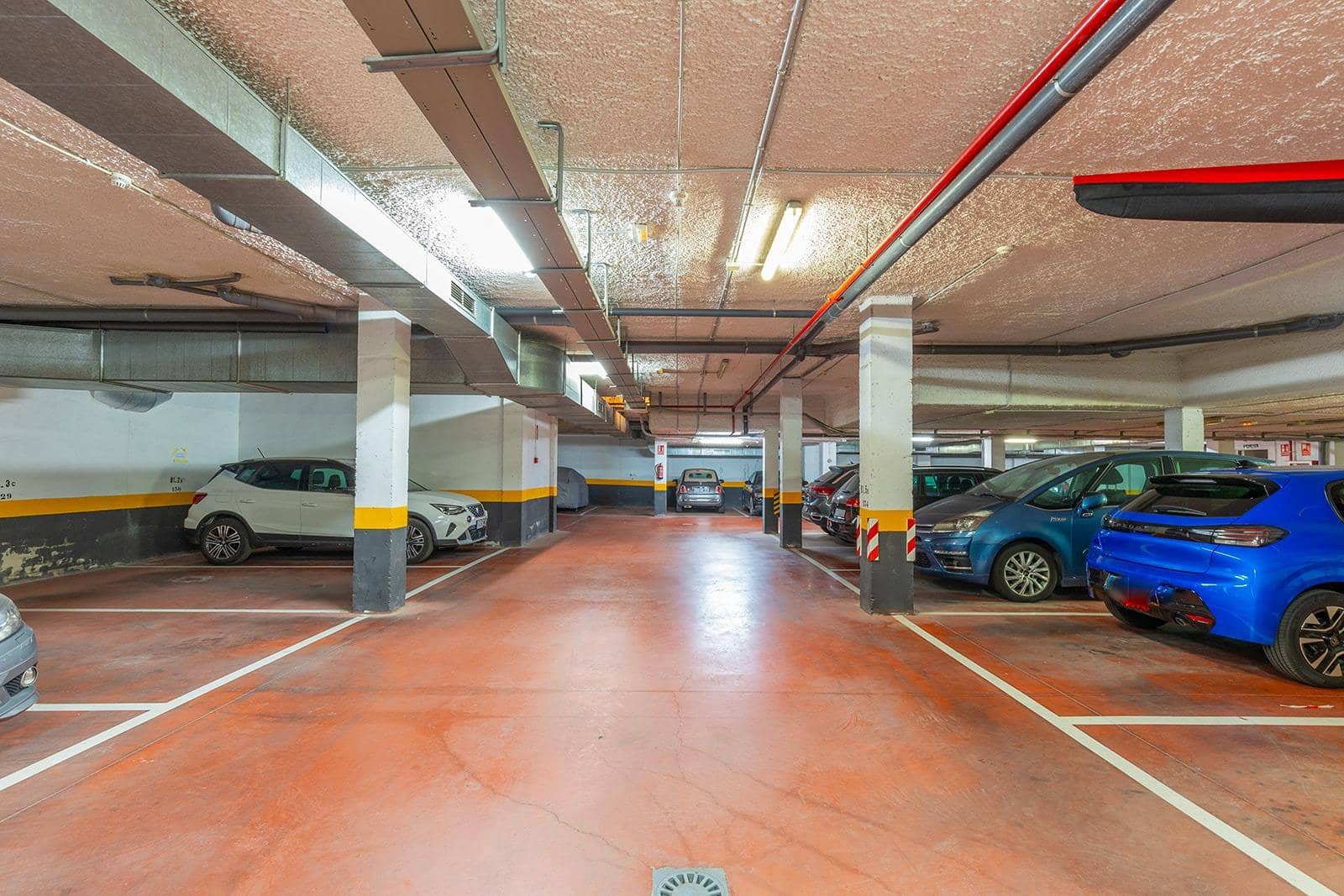 2 makuuhuone Huoneisto myytävänä paikassa Punta Prima mukana uima-altaan 
autotalli - 275 000 € (Ref: 8476915)