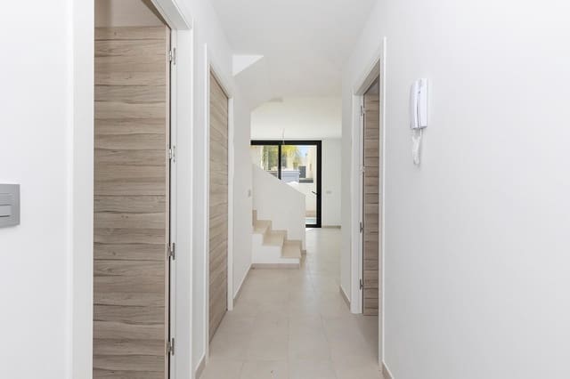 3 Zimmer Villa zu verkaufen in Orihuela Costa, Orihuela mit Pool Garage - 319.000 € (Ref: 8477867)