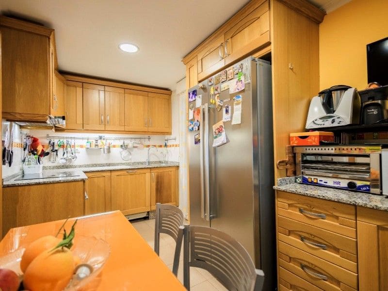 4 quarto Apartamento para venda em Torrevieja - 230 000 € (Ref: 8477869)