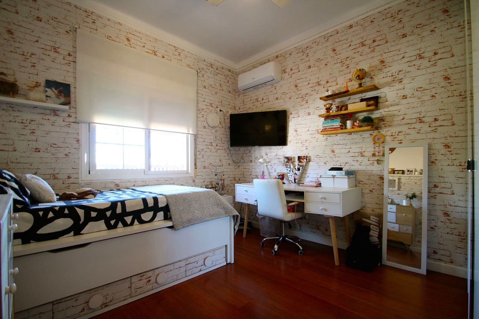 6 bedroom Villa for sale in Aguas Nuevas with pool - € 900,000 (Ref: 8484717)