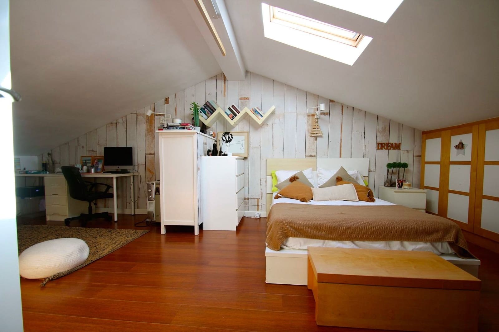 6 bedroom Villa for sale in Aguas Nuevas with pool - € 900,000 (Ref: 8484717)