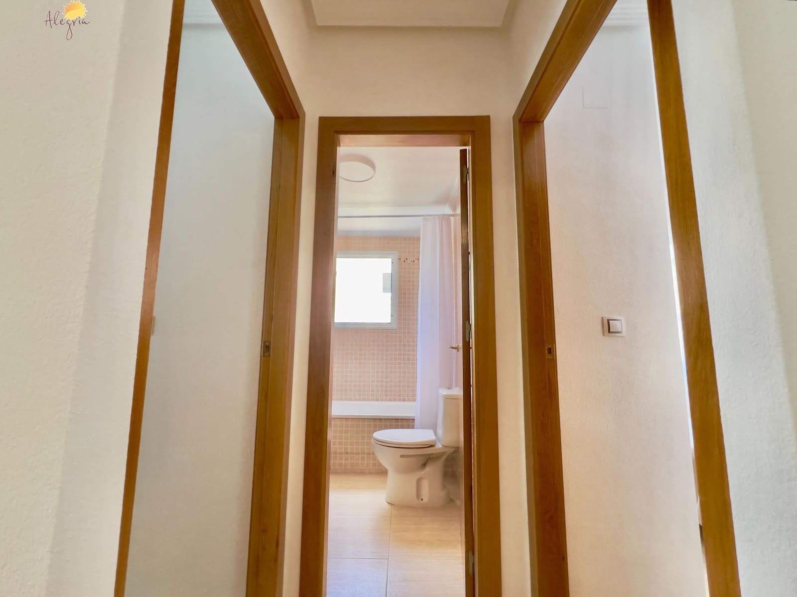 2 chambre Appartement à vendre à Torrevieja avec piscine - 149 900 € (Ref: 8493777)