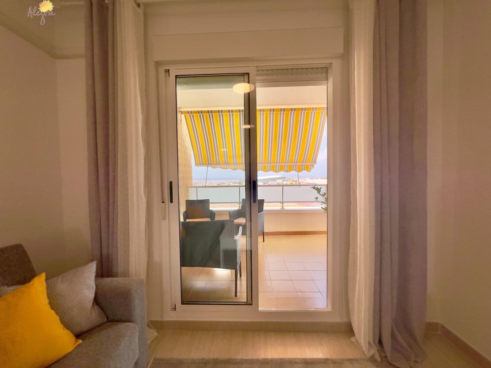 2 chambre Appartement à vendre à Torrevieja avec piscine - 149 900 € (Ref: 8493777)