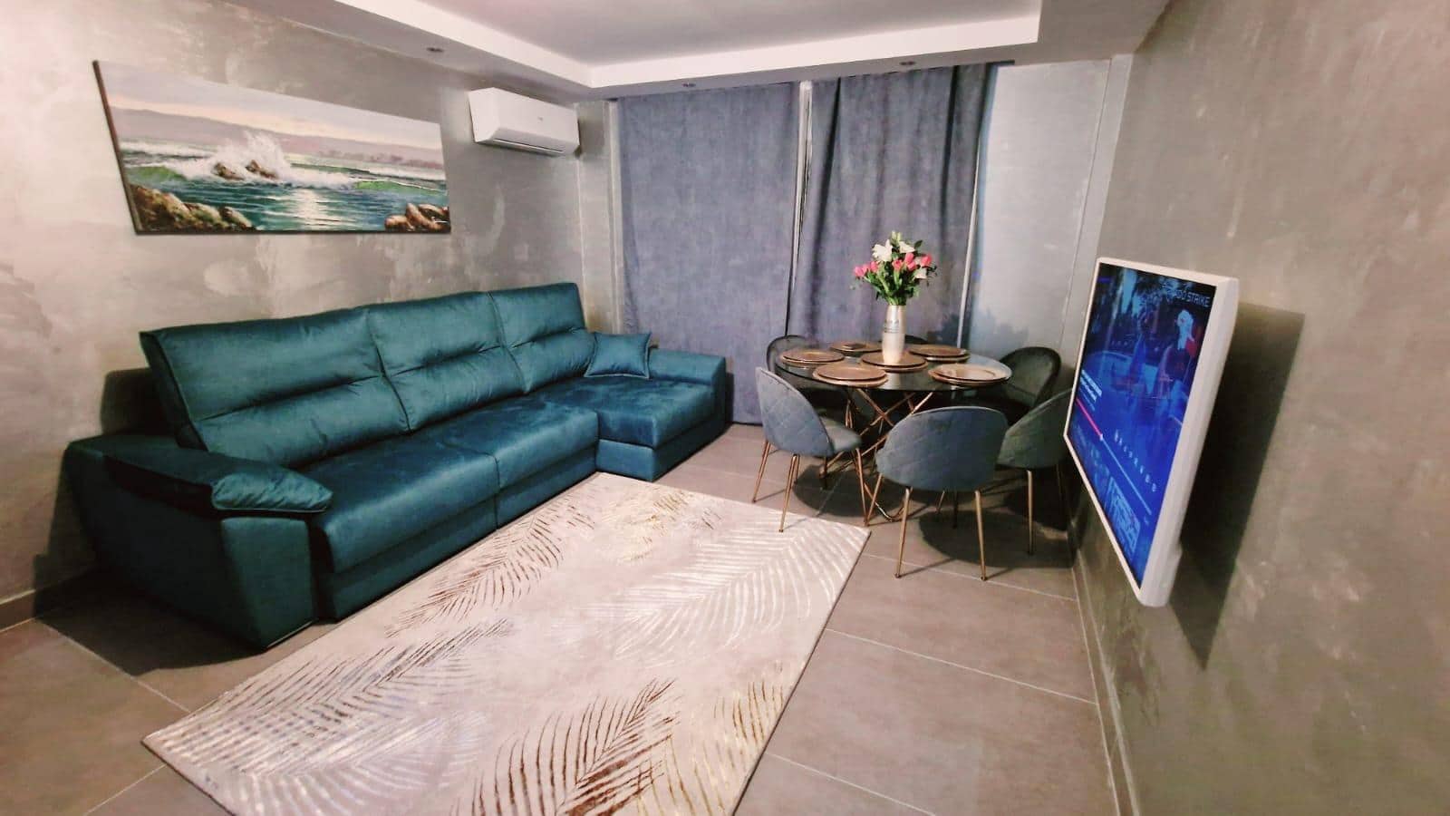 Apartamento de 3 habitaciones en Torrevieja en venta - 255.000 € (Ref: 8495564)