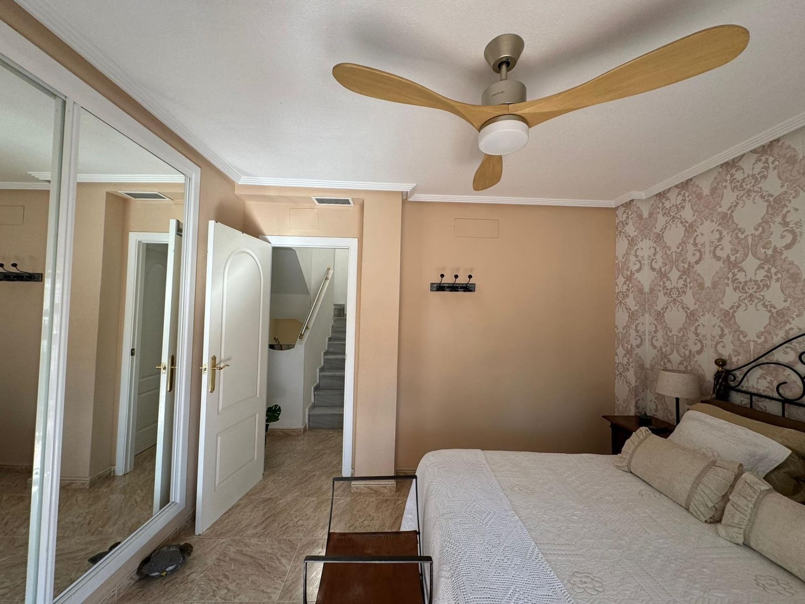 3 sypialnia Dom szeregowy na sprzedaż w La Florida z basenem - 285 000 € (Ref: 8519313)