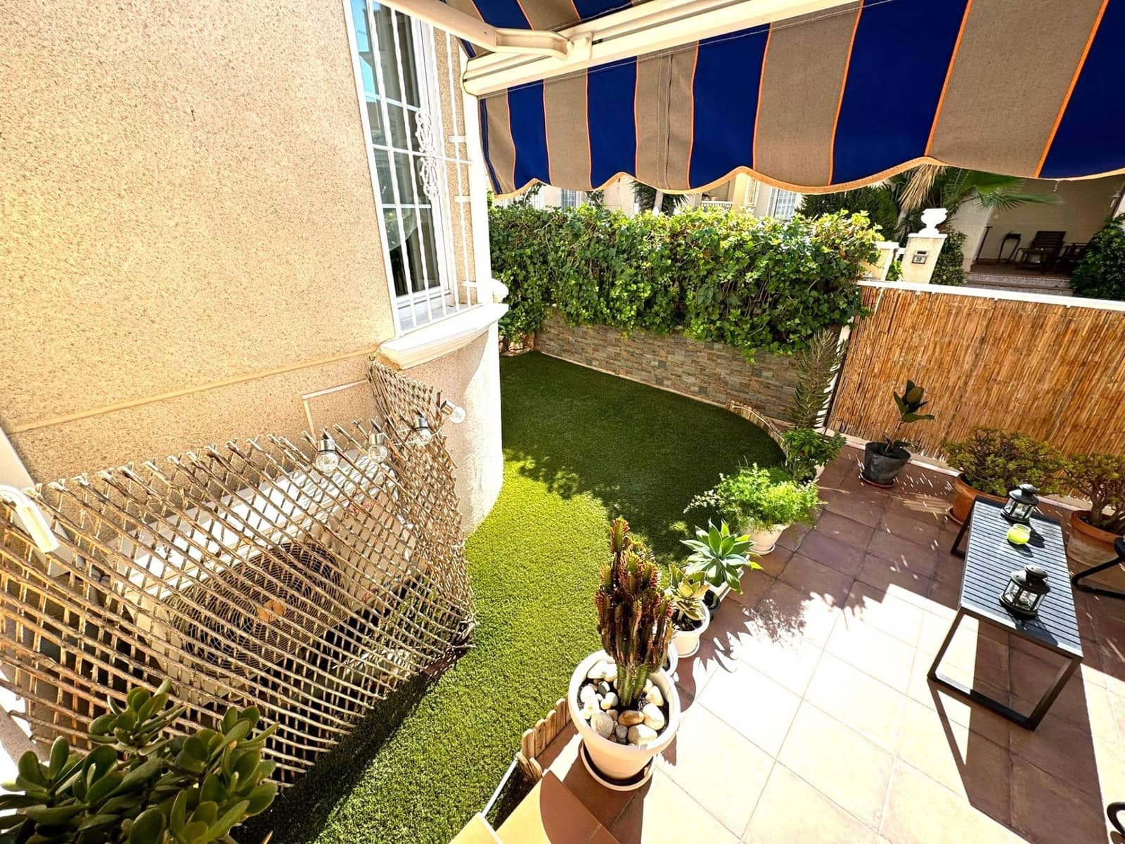 3 sypialnia Dom szeregowy na sprzedaż w La Florida z basenem - 285 000 € (Ref: 8519313)